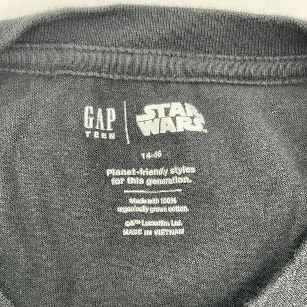 Star Wars Graphic Crewneck Tee Black Sci-Fi Streetwear Geek-Core Fan Small GAP